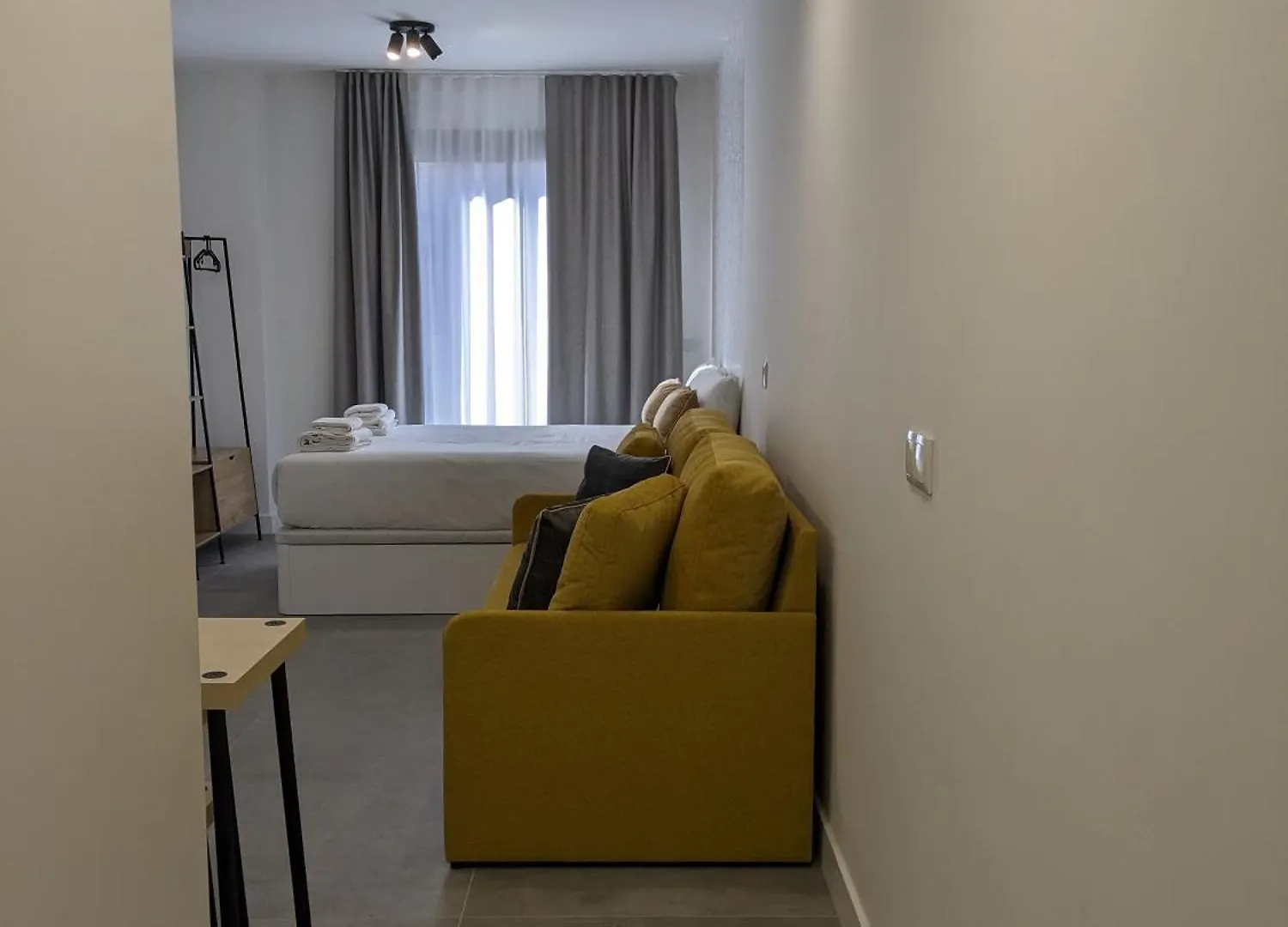 Apartament Weflating Fira L’Hospitalet de Llobregat