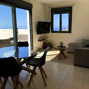 https://wonderful-penthouse-in-the-center-of-icod-de-los-vinos.in-canary-islands.com