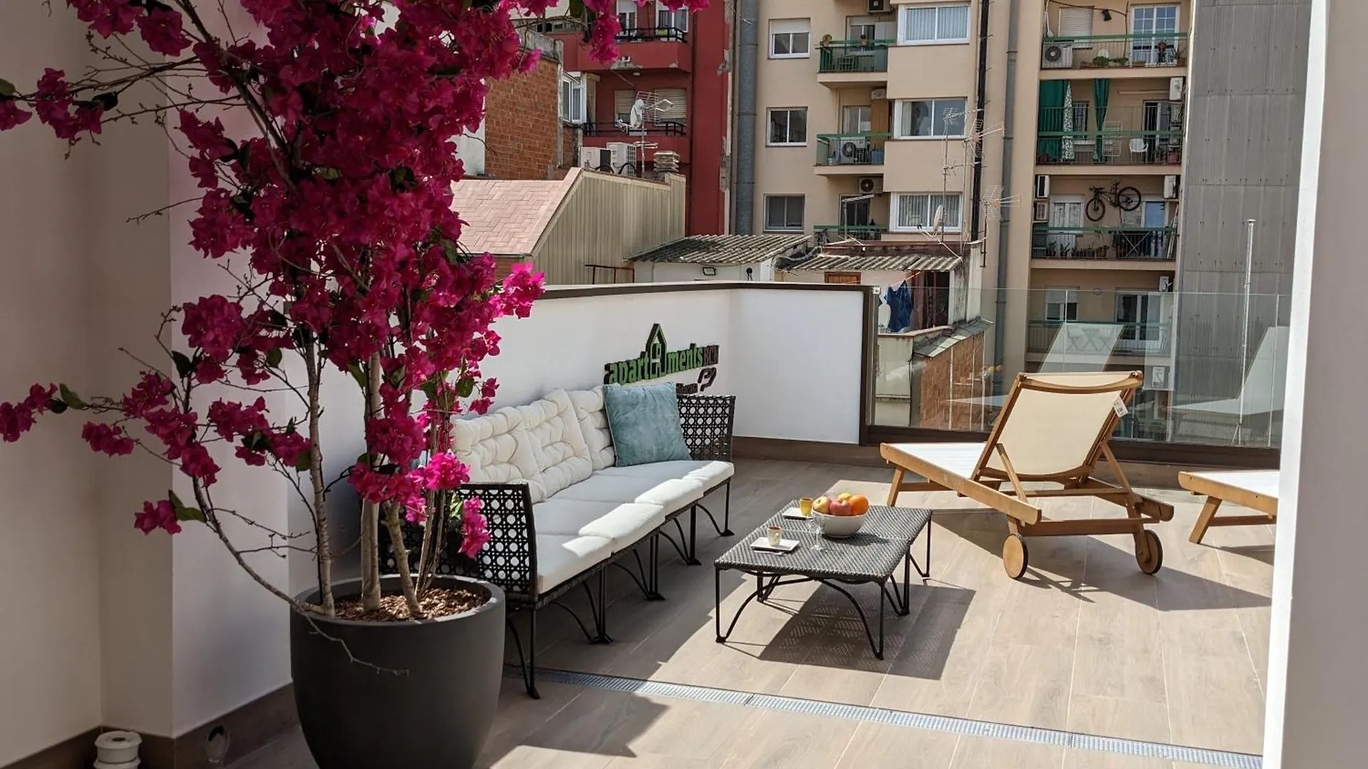 Weflating Fira Apartment L'Hospitalet de Llobregat Spain