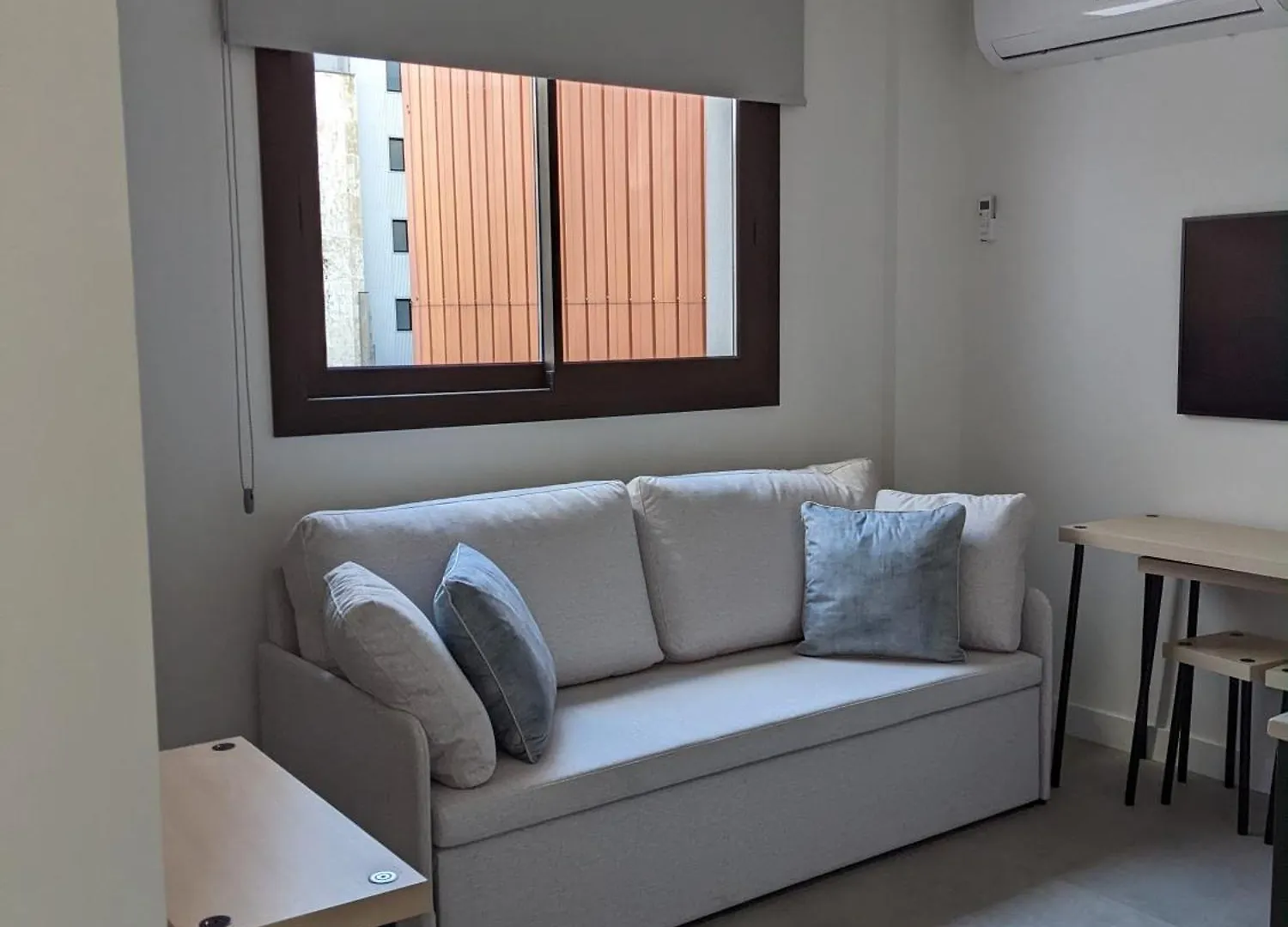 Weflating Fira Apartment L'Hospitalet de Llobregat